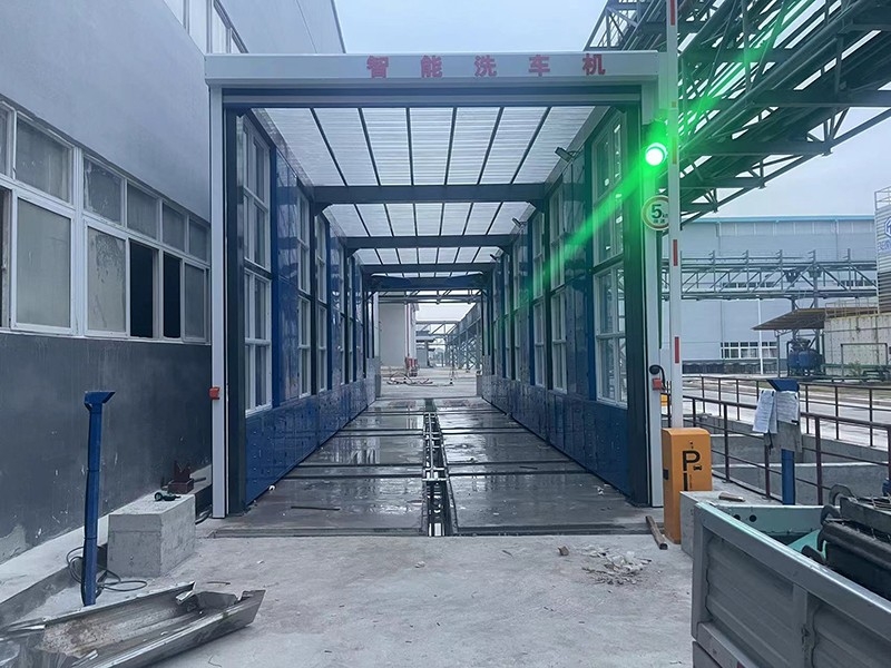 智能龍門洗車機(jī)